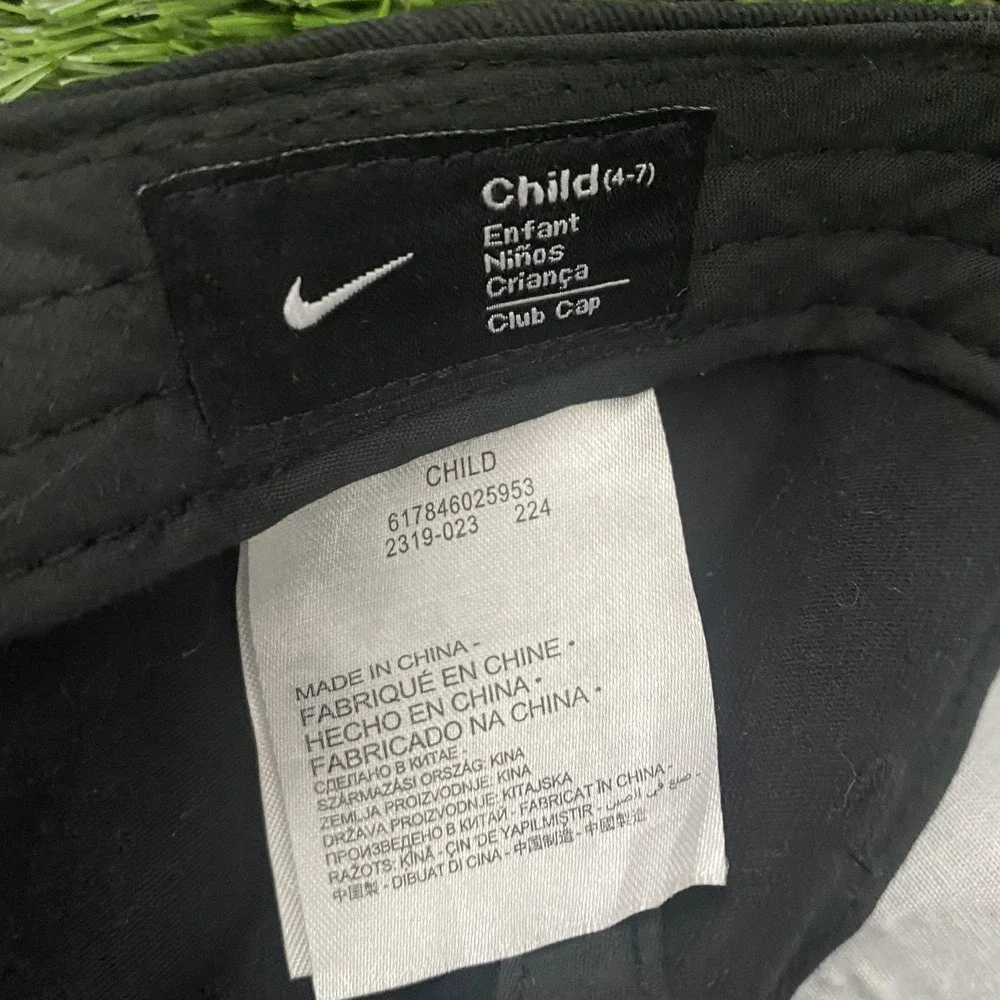 Nike Club Cap Kids Youth Swoosh Adjustable Hat Black White Size 4-7